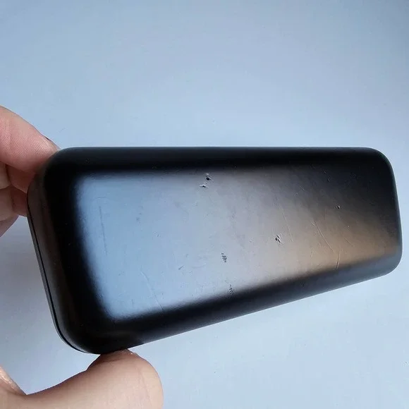 Diane Von Furstenburg Black Sunglasses Glasses Hard Clamshell Case 6.5" x 2" - Picture 8 of 8